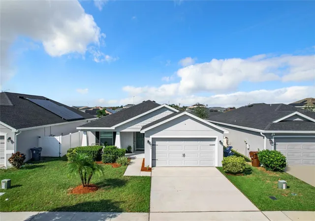 5th image of 653 Persian Dr, Haines City, FL 33844 | MLS# O6250603