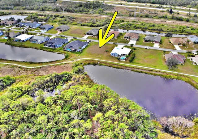 4th image of 12932 Sw Pembroke Cir S, Lake Suzy, FL 34269 | MLS# C7499646