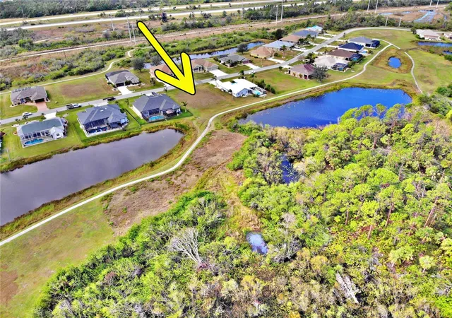 5th image of 12932 Sw Pembroke Cir S, Lake Suzy, FL 34269 | MLS# C7499646
