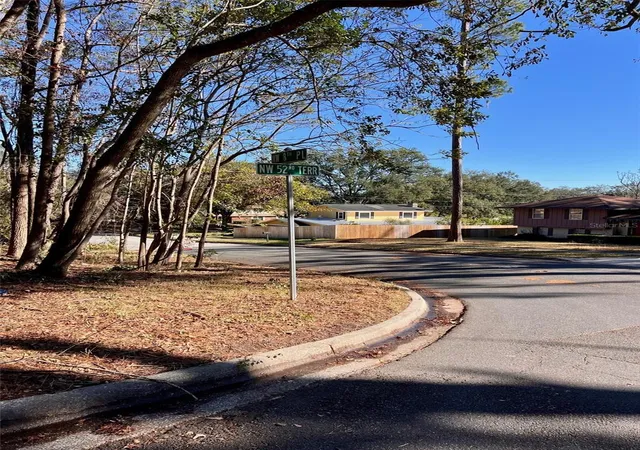 Homes for sale in Gainesville, FL | Tbd Nw 52nd Ter, Gainesville, FL 32605 | MLS# GC526018