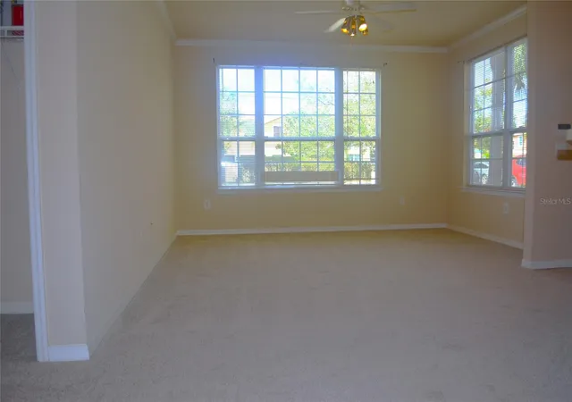 Listing Photo 4 - Condo for sale in building located at 5701 Soldier Cir, Sarasota, FL 34233 - Unit #104