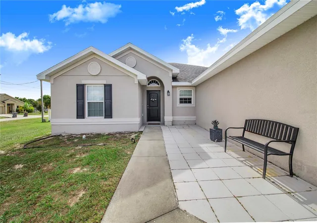 Photo 3 of Single family home for sale at 230 Grouper Ct, Kissimmee, FL 34759 | MLS# P4932643 | Listing updated on 2026-06-28