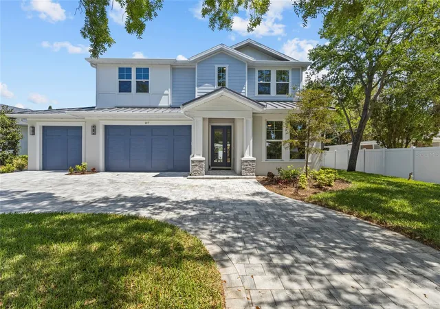 Single family home for sale at 217 S Shade Ave, SARASOTA, FL 34237 | MLS# A4628117