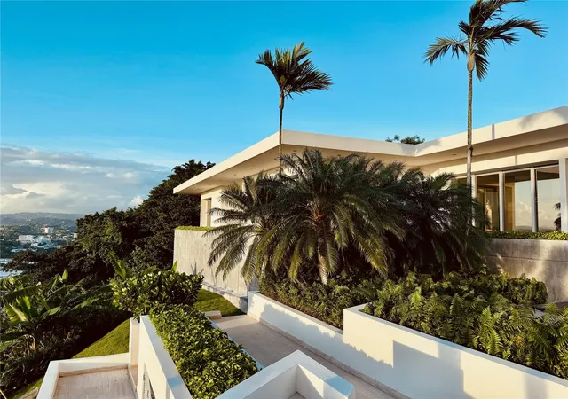 Photo 4 of Single family home for sale at Urb La Lomita Calle Vista Linda, Guaynabo, PR 00969 | MLS# PR9109938 | Listing updated on 2026-01-30