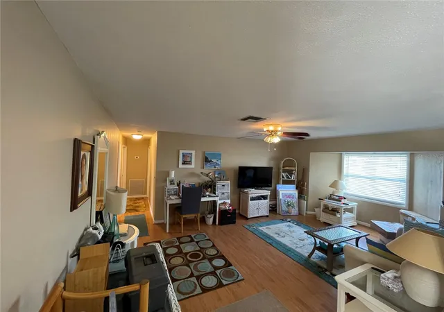5th image of 9 Annapolis Ln, Rotonda West, FL 33947 | MLS# D6138925