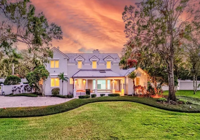 Photo 3 of Mansion for sale at 518 Riverside Dr, Tarpon Springs, FL 34689 | MLS# TB8319572 | Listing updated on 2026-08-07
