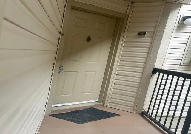 Photo 2 of Condo for sale at 1940 Lake Atriums Cir #93, Orlando, FL 32839 | MLS# S5115414 | Listing updated on 2025-12-02