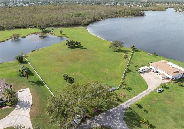 2nd image of 0 Silhouette Lane, Holiday, FL 34691 | MLS# TB8320392