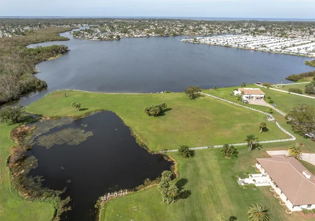 3rd image of 0 Silhouette Lane, Holiday, FL 34691 | MLS# TB8320392