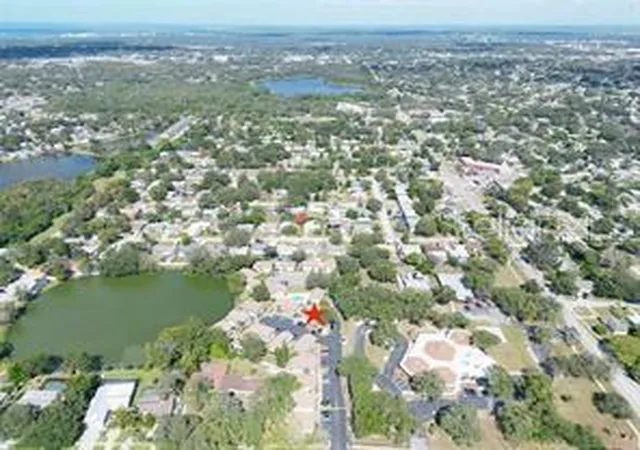 2nd image of 1960 Union St, CLEARWATER, FL 33763