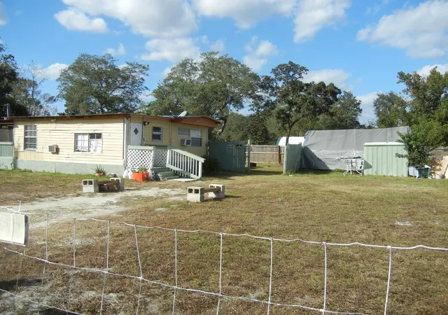 Homes for sale in Paisley, FL | 27945 Veva Ave, Paisley, FL 32767 | MLS# G5089309