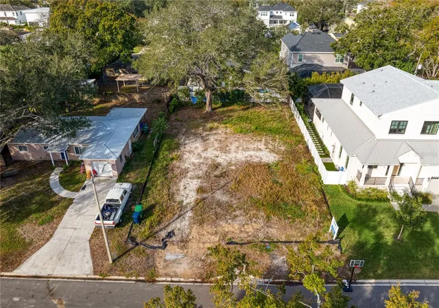 3rd image of 3605 S Omar Ave, Tampa, FL 33629 | MLS# TB8320987