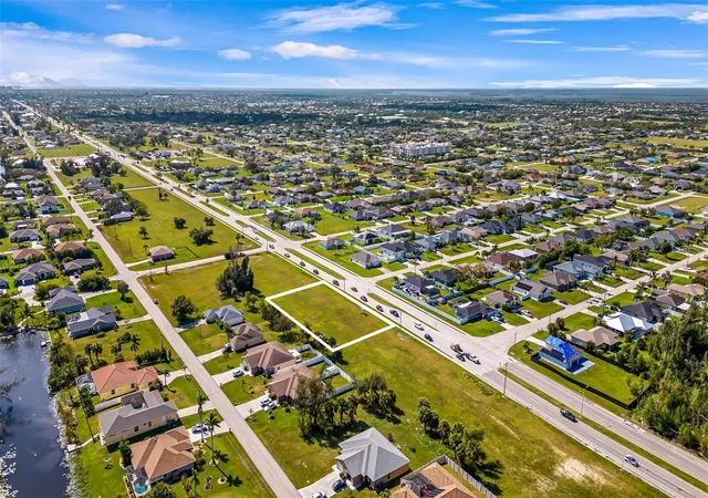 5th image of 1213 Chiquita Blvd S, Cape Coral, FL 33991 | MLS# C7500621