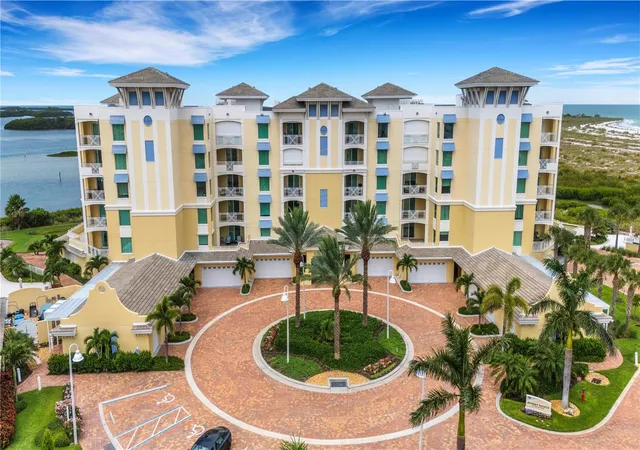 Homes for sale in Saint Petersburg, FL | 795 Collany Rd #304, Saint Petersburg, FL 33715 | MLS# TB8322483