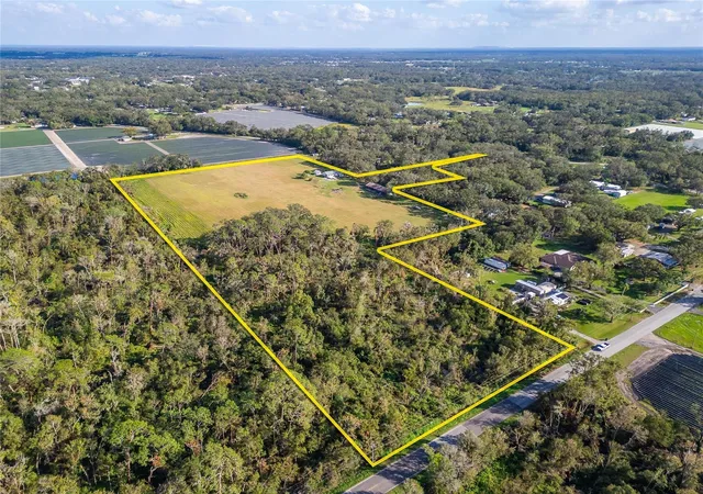 2nd image of 5030 Sydney Rd, Plant City, FL 33566 | MLS# TB8322808