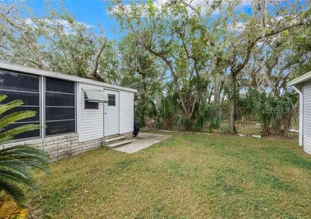 5th image of 34124 Estates Ln, Wesley Chapel, FL 33543 | MLS# TB8323758