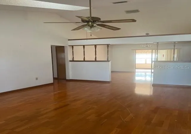 2nd image of 118 Cedar Rd, Ocala, FL 34472 | MLS# O6259649