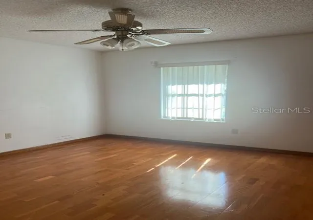 3rd image of 118 Cedar Rd, Ocala, FL 34472 | MLS# O6259649