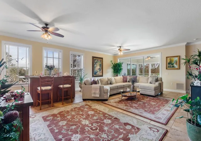 Listing Photo 5 - Condo for sale in building located at 5209 Manorwood Dr, SARASOTA, FL 34235 - Unit #3A