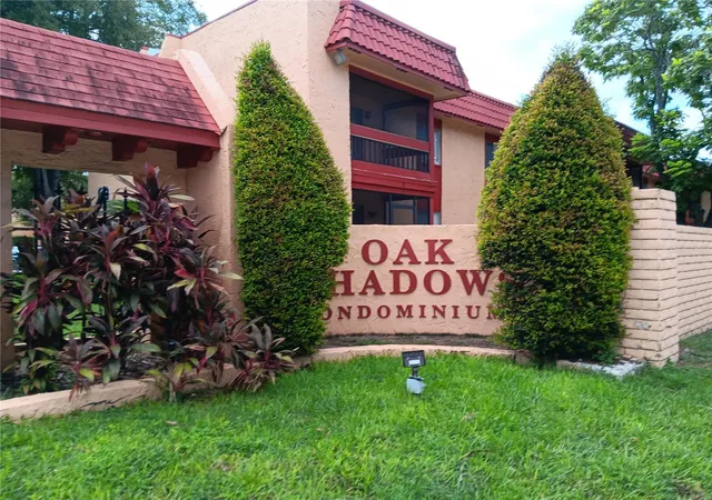 Photo 2 of Sale Pending at 2860 N Powers Dr #8, Orlando, FL 32818 | MLS# O6260088 | Listing updated on 2026-09-22