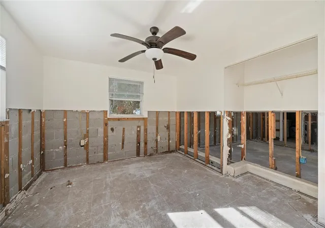 4th image of 23116 Seneca Ave, Punta Gorda, FL 33980 | MLS# C7501034