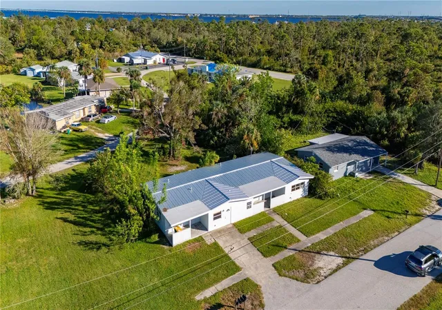 2nd image of 4362 Pinnacle St, Punta Gorda, FL 33980 | MLS# C7501055