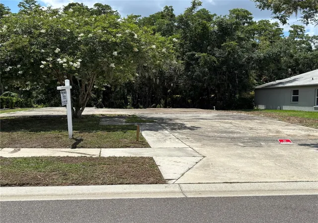 34th image of 1323 Baythorn Dr, Wesley Chapel, FL 33543 | MLS# TB8324900
