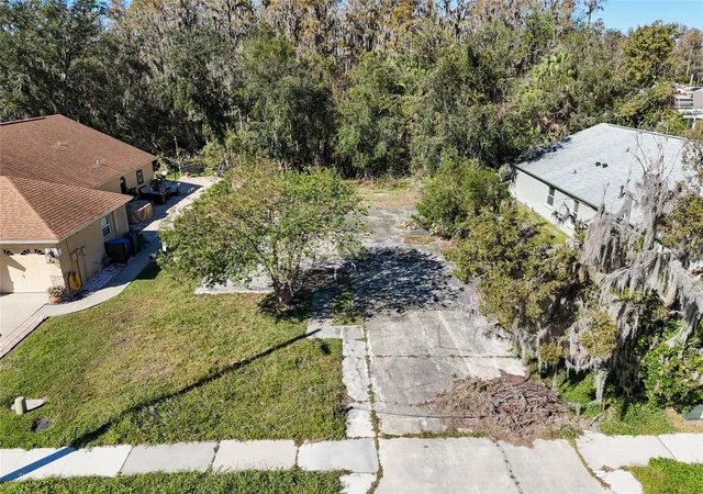 5th image of 1323 Baythorn Dr, Wesley Chapel, FL 33543 | MLS# TB8324900