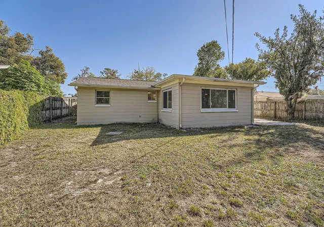 11th image of 5023 Thames Dr, New Port Richey, FL 34652 | MLS# O6260862