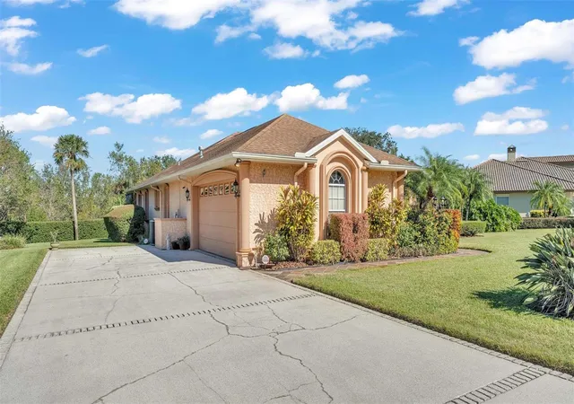 4th image of 3206 Heron Cvs, Winter Haven, FL 33884 | MLS# L4949141