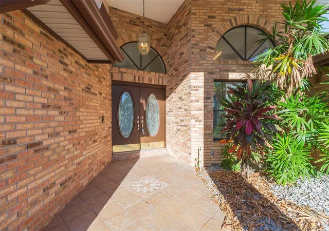 Photo 3 of Single family home for sale at 937 Bunker View Dr, Apollo Beach, FL 33572 | MLS# TB8326263 | Listing updated on 2026-09-18