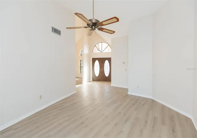 Photo 4 of Single family home for sale at 937 Bunker View Dr, Apollo Beach, FL 33572 | MLS# TB8326263 | Listing updated on 2026-09-18
