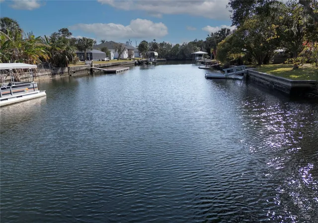 19th image of 3879 N Seminole Pt, Crystal River, FL 34428 | MLS# OM690751