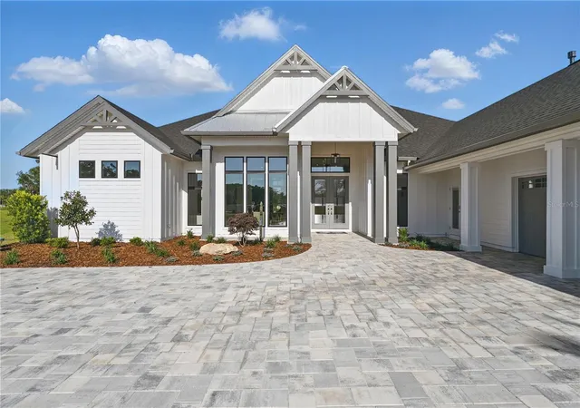 Homes for sale in Archer, FL | 5040 Sw 125Th Cir, Archer, FL 32618 | MLS# GC526680