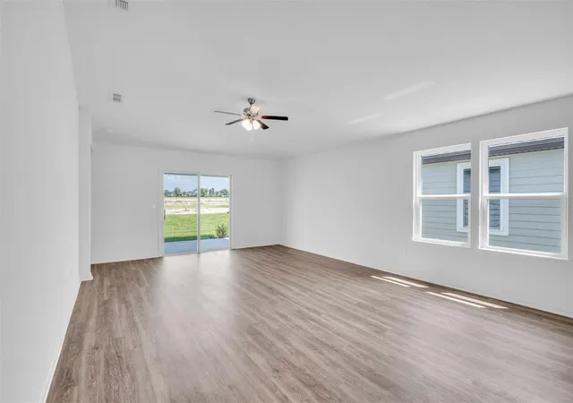 Photo 4 of Single family home for sale at 11 Prince Anthony Ln, Palm Coast, FL 32164 | MLS# TB8328082 | Listing updated on 2026-10-23
