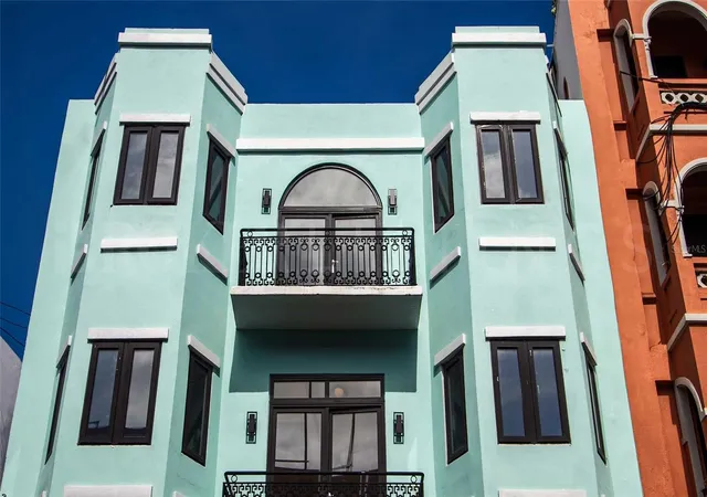 Photo 2 of Condo for sale at 319 Recinto Sur St #5, San Juan, PR 00901 | MLS# PR9110530 | Listing updated on 2025-12-01
