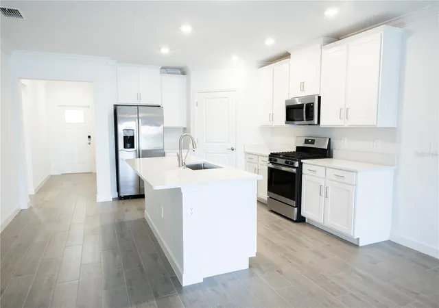 5th image of 17523 Holly Well Ave, Wimauma, FL 33598 | MLS# TB8329292