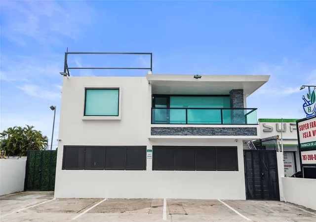 Homes for sale in Carolina, PR | 1035 Calle Marginal Villamar, Carolina, PR 00979 | MLS# PR9110545