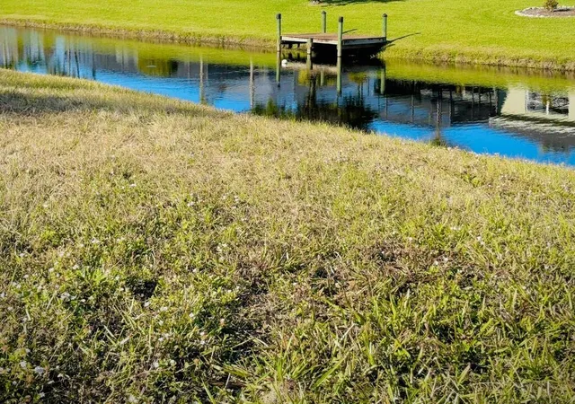 5th image of 683 Rotonda Cir, Rotonda West, FL 33947 | MLS# O6264223