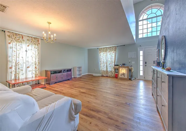 4th image of 169 Vista View Ave, Eagle Lake, FL 33839 | MLS# TB8330214