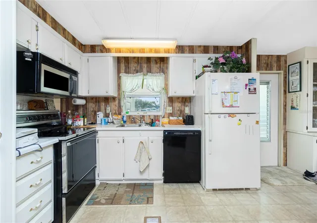 Photo 3 of Manufactured home for sale at 7474 Fulmar Ave, Port Charlotte, FL 33981 | MLS# C7502086 | Listing updated on 2026-04-09