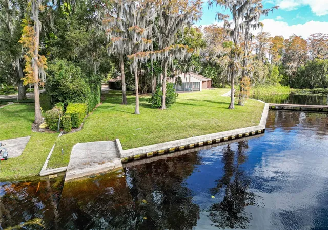 3rd image of 18120 Wayne Rd, Odessa, FL 33556 | MLS# TB8331369