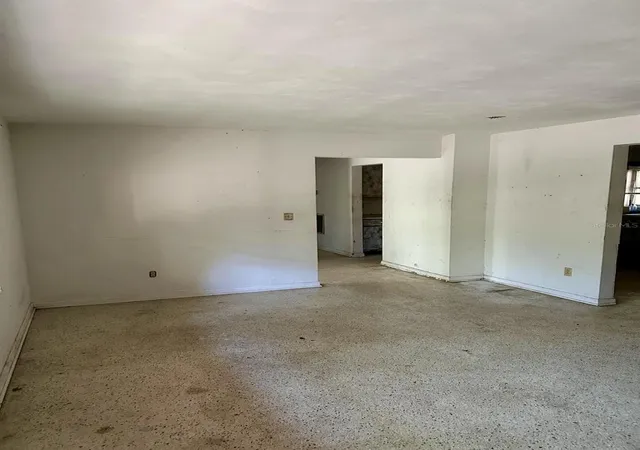 Photo 3 of Single family home for sale at 1918 Mountain Lake Cutoff Rd, Lake Wales, FL 33859 | MLS# O6265623 | Listing updated on 2026-09-22