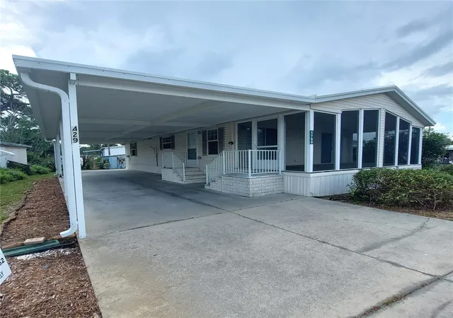 Photo 2 of Manufactured home for sale at 1760 Dorothy Blvd, Lutz, FL 33558 | MLS# TB8332520 | Listing updated on 2026-08-28