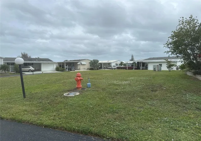 2nd image of 698 Sandwedge Dr, Frostproof, FL 33843 | MLS# K4902740
