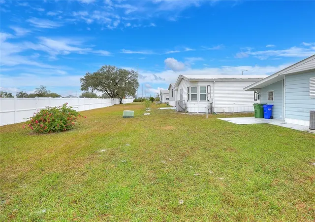 3rd image of 6308 Bayberry Blvd Ne, Winter Haven, FL 33881 | MLS# P4933148