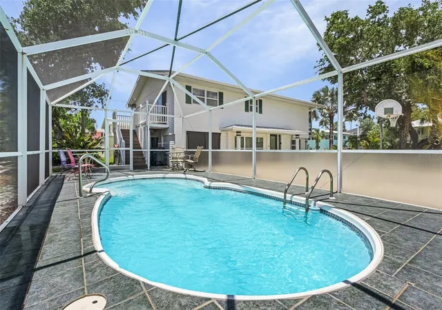 2nd image of 140 Bay Mar Dr, Fort Myers Beach, FL 33931 | MLS# GC527057