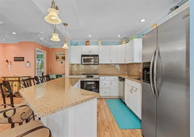 5th image of 140 Bay Mar Dr, Fort Myers Beach, FL 33931 | MLS# GC527057