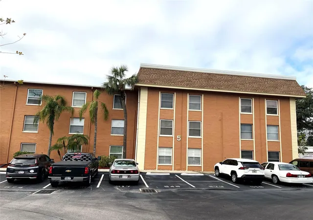 Photo 3 of Condo for sale at 12760 Indian Rocks Rd #562, Largo, FL 33774 | MLS# TB8333489 | Listing updated on 2026-10-06