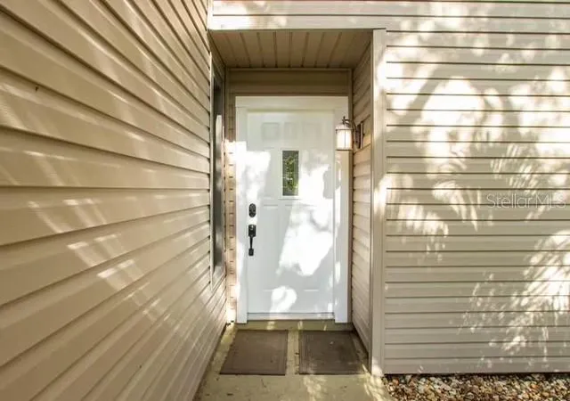 Photo 3 of Single family home for sale at 5311 Creek Dr, Sarasota, FL 34231 | MLS# A4633792 | Listing updated on 2026-06-22